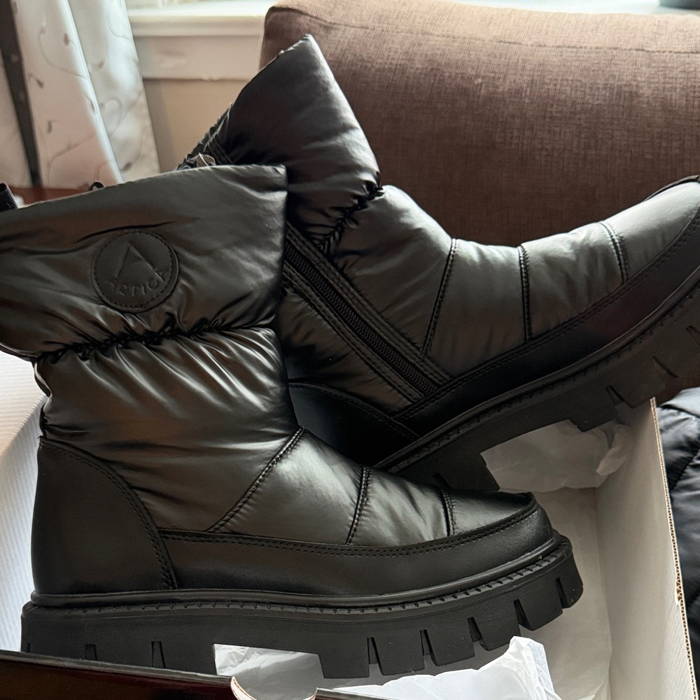 ARTICA • North boots, waterproof, size 40